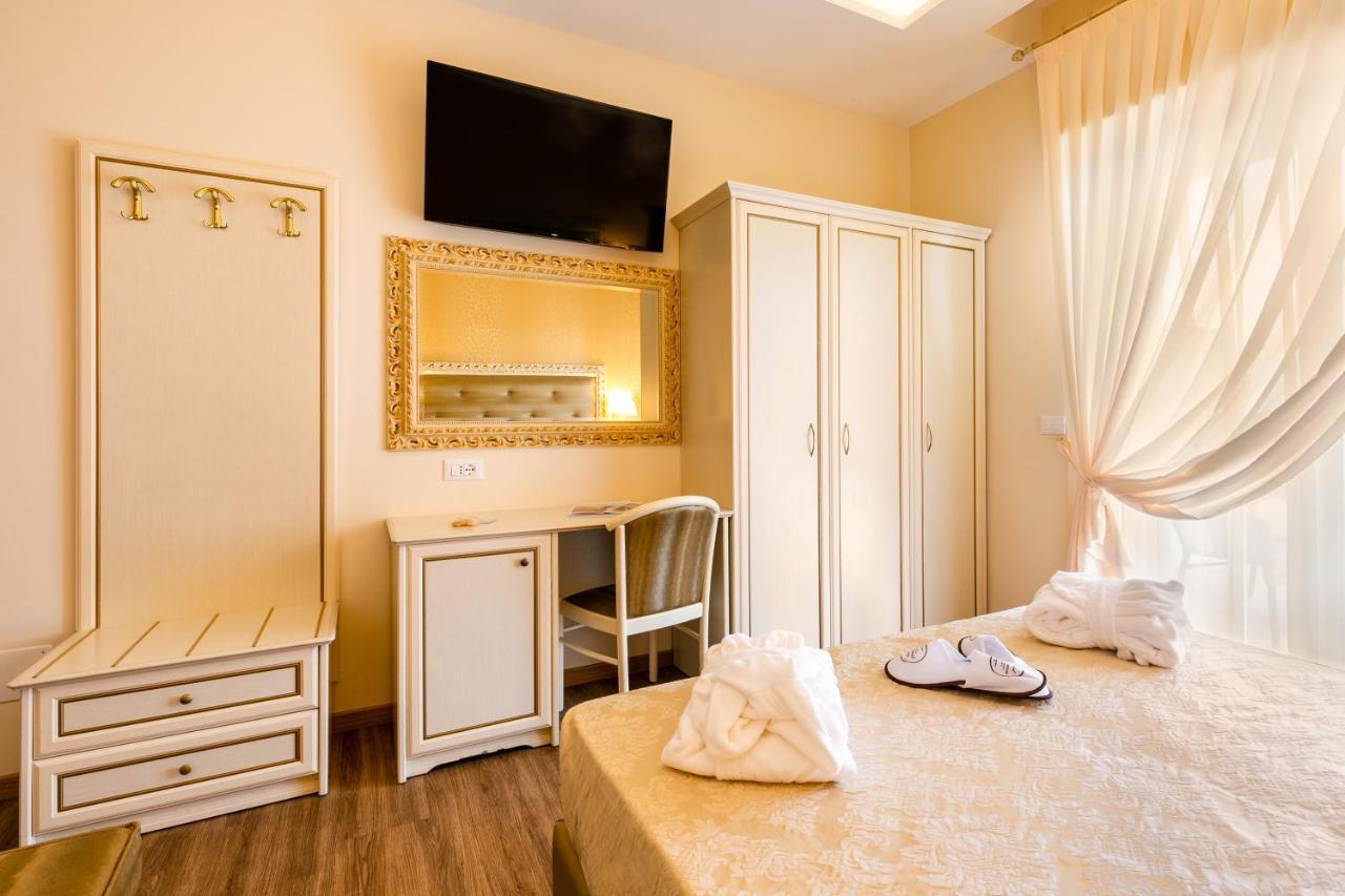 Hotel Mazzanti Milano Marittima Extérieur photo