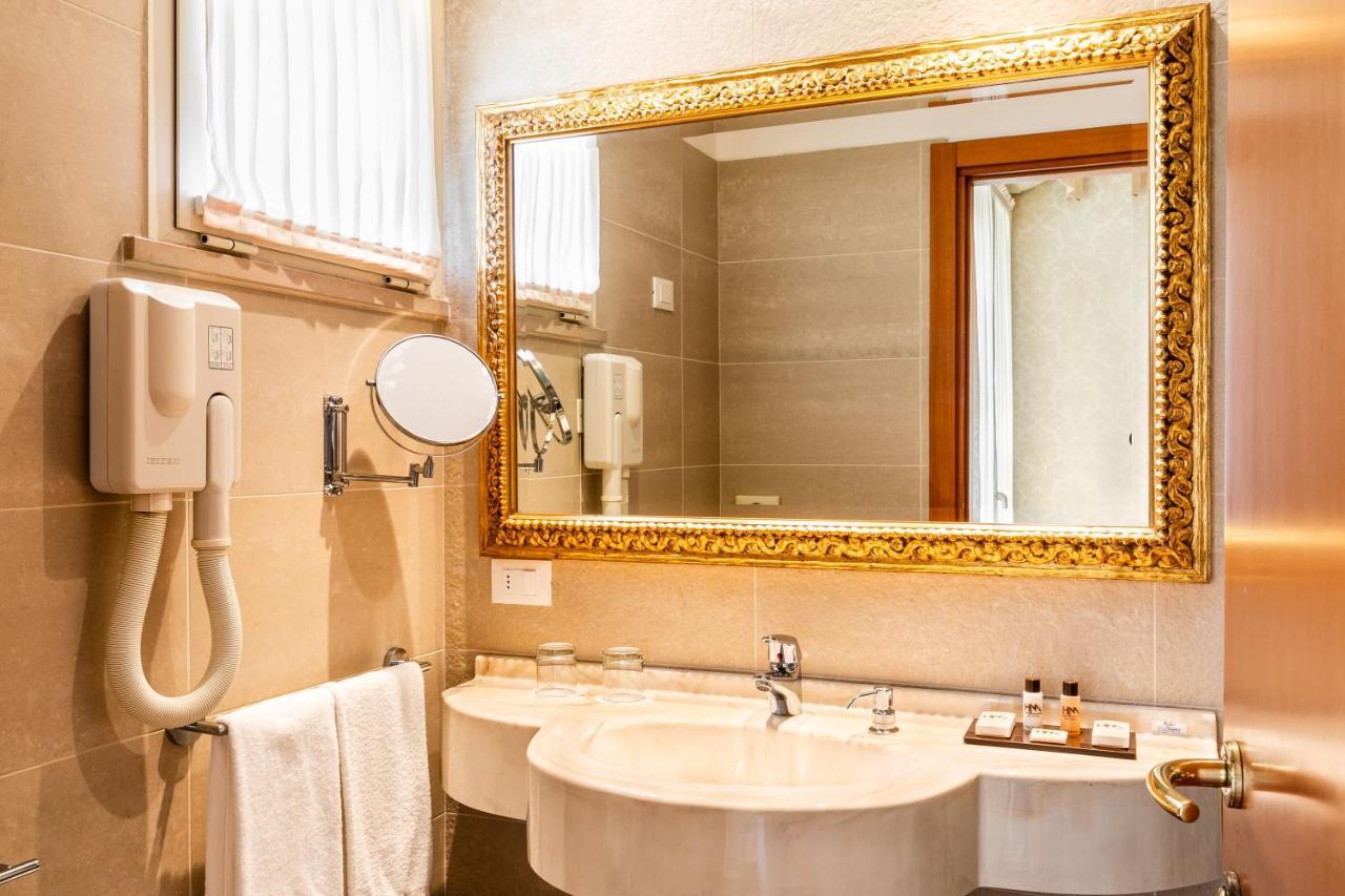 Hotel Mazzanti Milano Marittima Extérieur photo